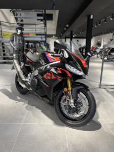 APRILIA RSV4 1100 FACTORY