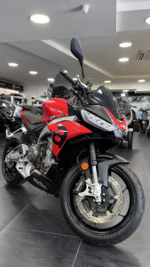 APRILIA TUONO 660