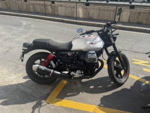 MOTO GUZZI V7 STONE
