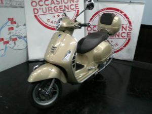VESPA GTS 300 SUPER